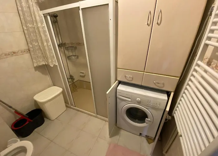 Spacious Very Close To The Tram Lägenhet Istanbul