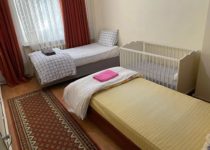 Spacious Very Close To The Tram Lägenhet Istanbul