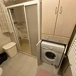 Spacious Very Close To The Tram Appartement Istanboel